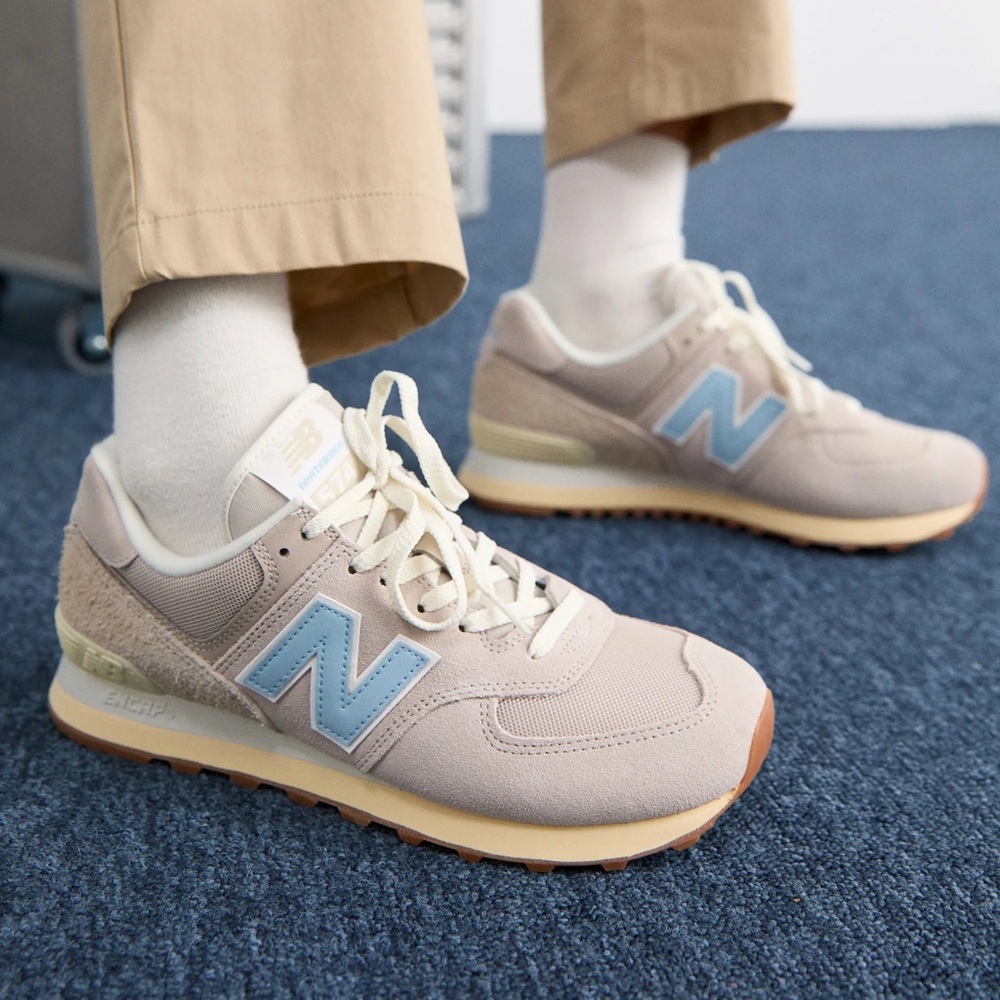 New Balance 574 W7